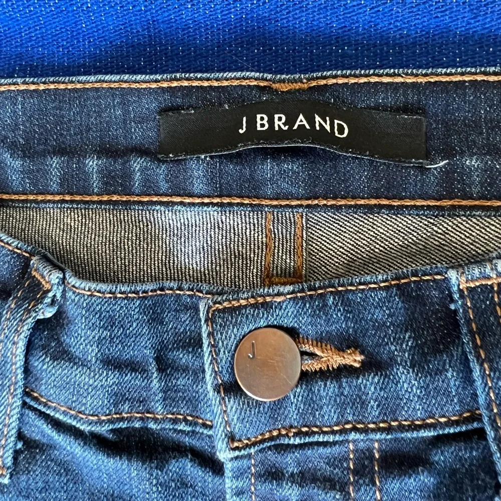 J Brand Skinny Leg League Jean - Picture 7 of 9